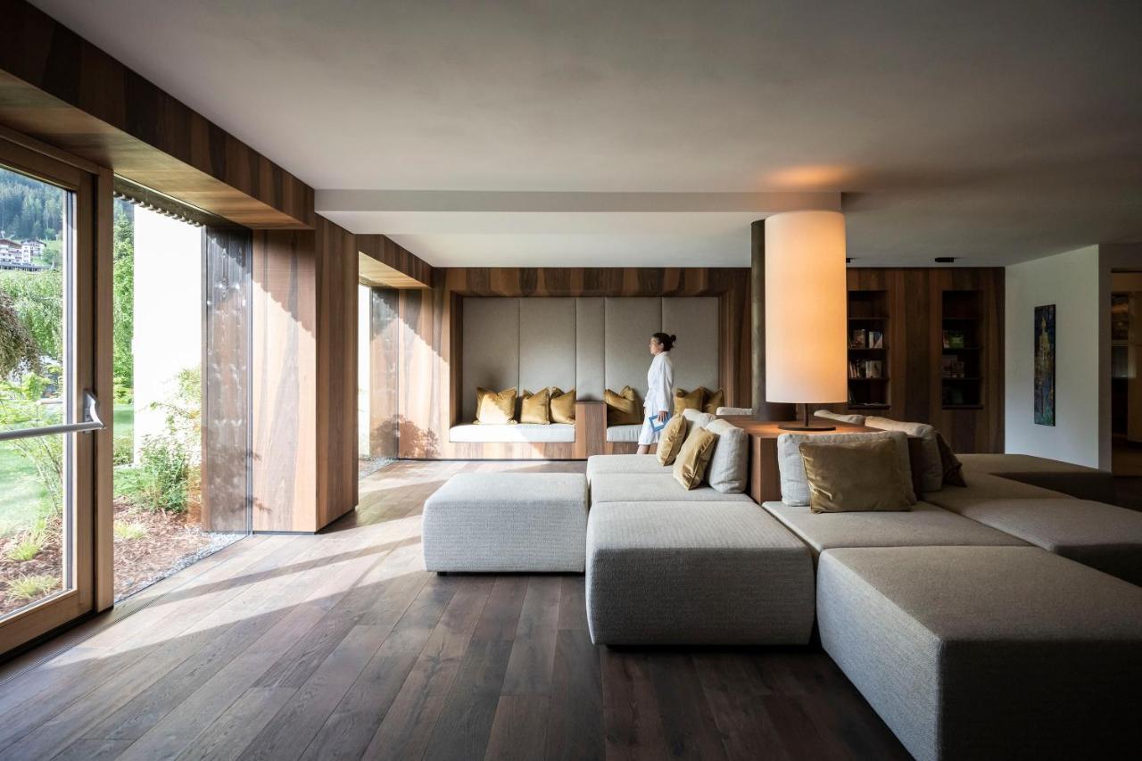 Adler Spa Resort Dolomiti Ортізеї Екстер'єр фото