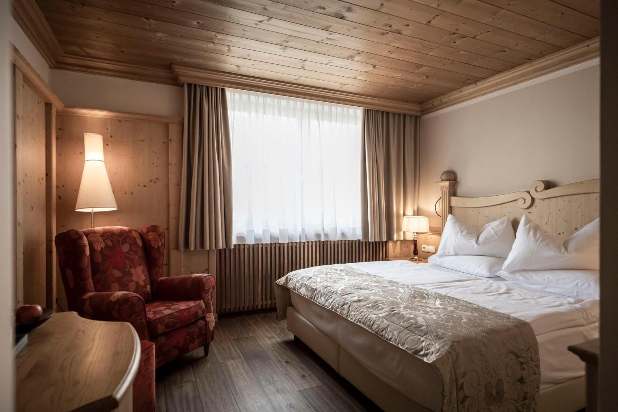 Adler Spa Resort Dolomiti Ортізеї Екстер'єр фото