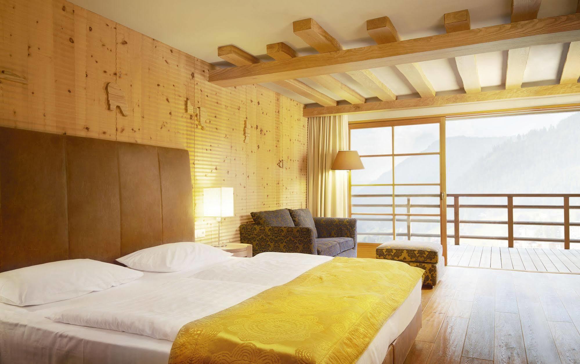 Adler Spa Resort Dolomiti Ортізеї Екстер'єр фото
